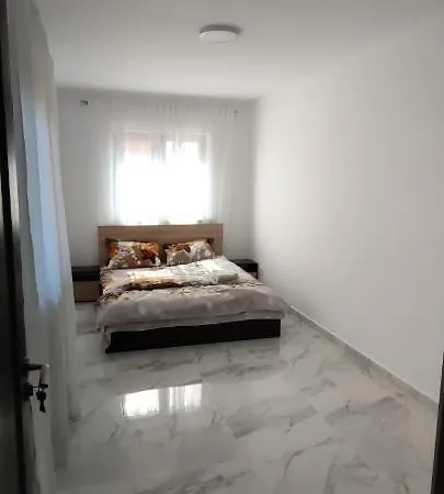 Appartamento Naya *