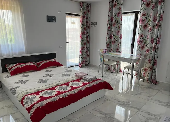 Appartement Naya Boekarest