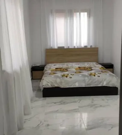 Naya Apartament Bukareszt